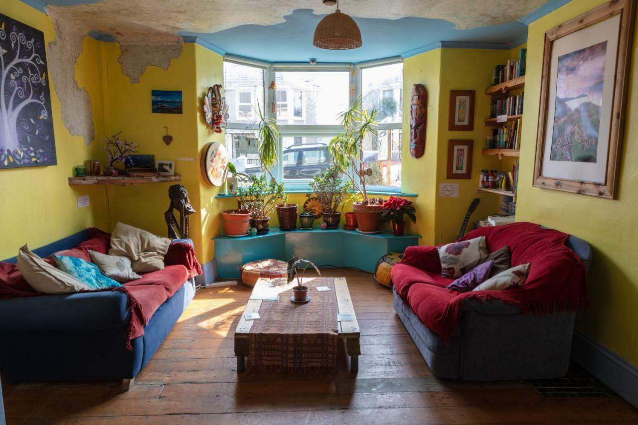 Хостел Newquay International Backpackers Экстерьер фото